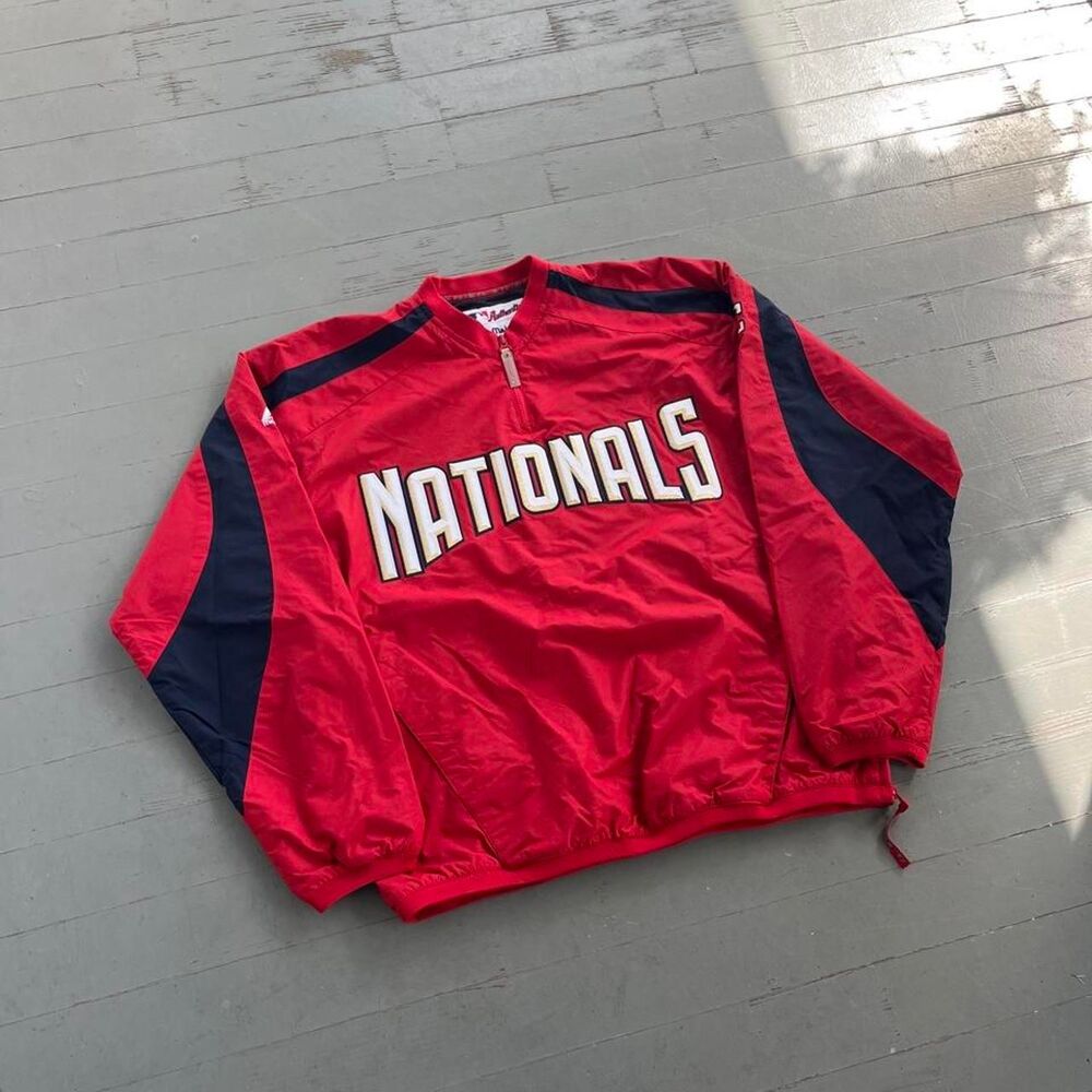Vintage Majestic Athletic Washington Nationals MLB Windbreaker Jacket